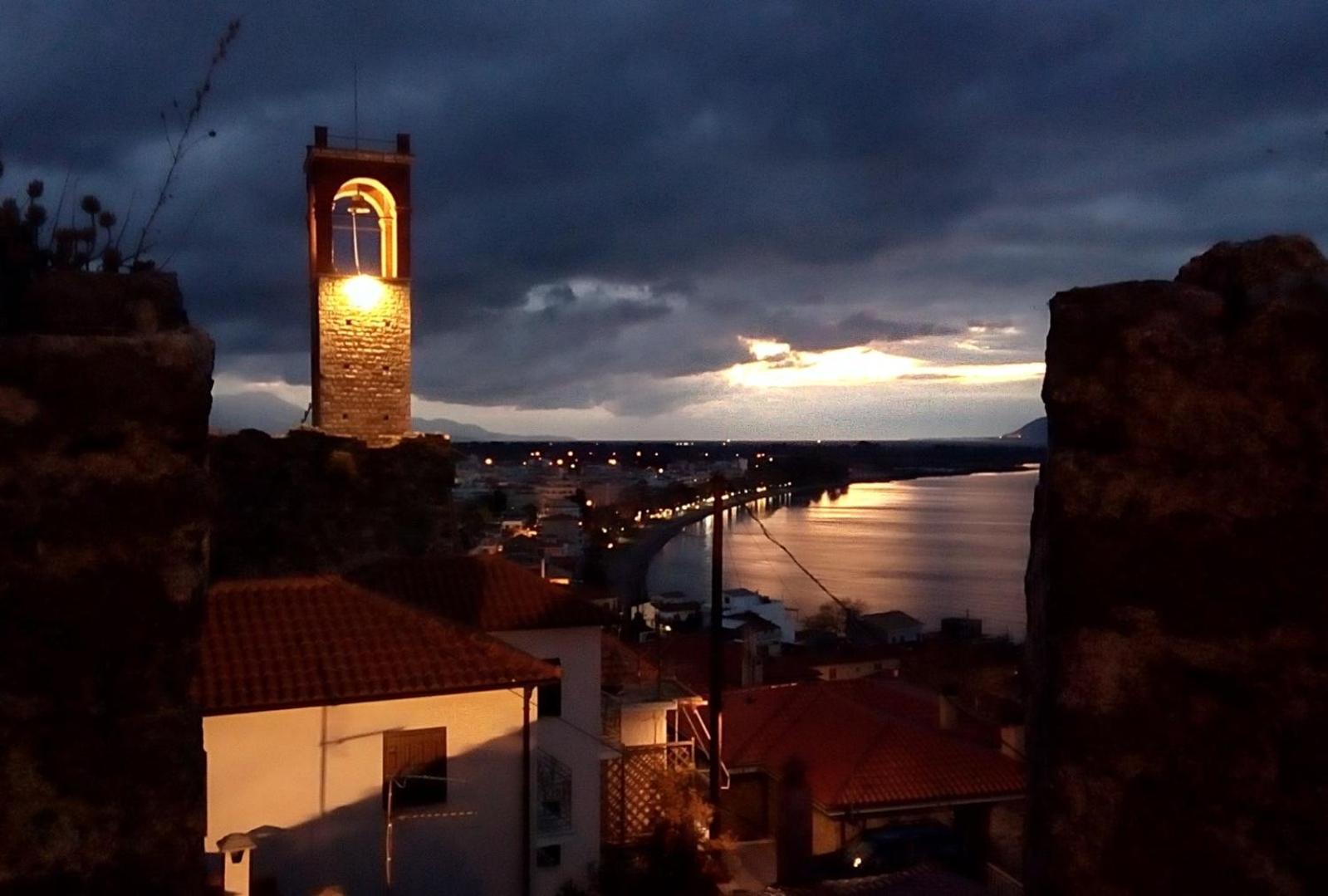Sideroporta Castle Nafpaktos Guest House Екстериор снимка