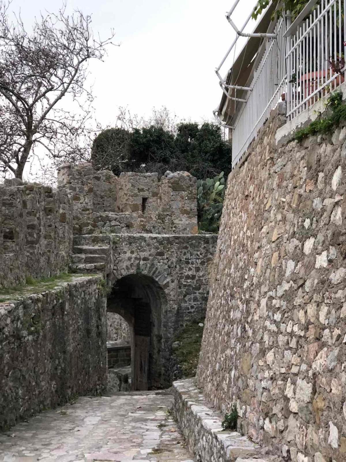 Sideroporta Castle Nafpaktos Guest House Екстериор снимка